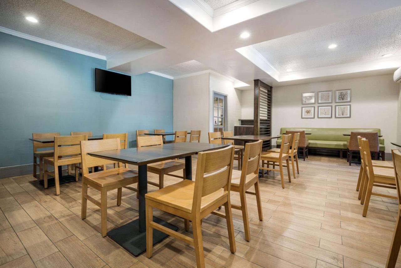 Mainstay Suites Orange County John Wayne Airport Santa Ana Bagian luar foto