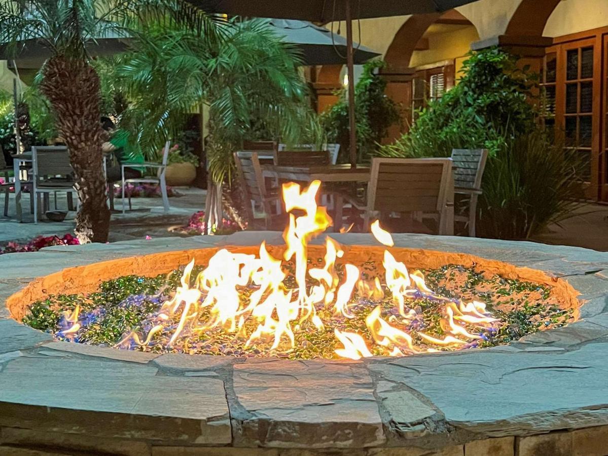 Mainstay Suites Orange County John Wayne Airport Santa Ana Bagian luar foto